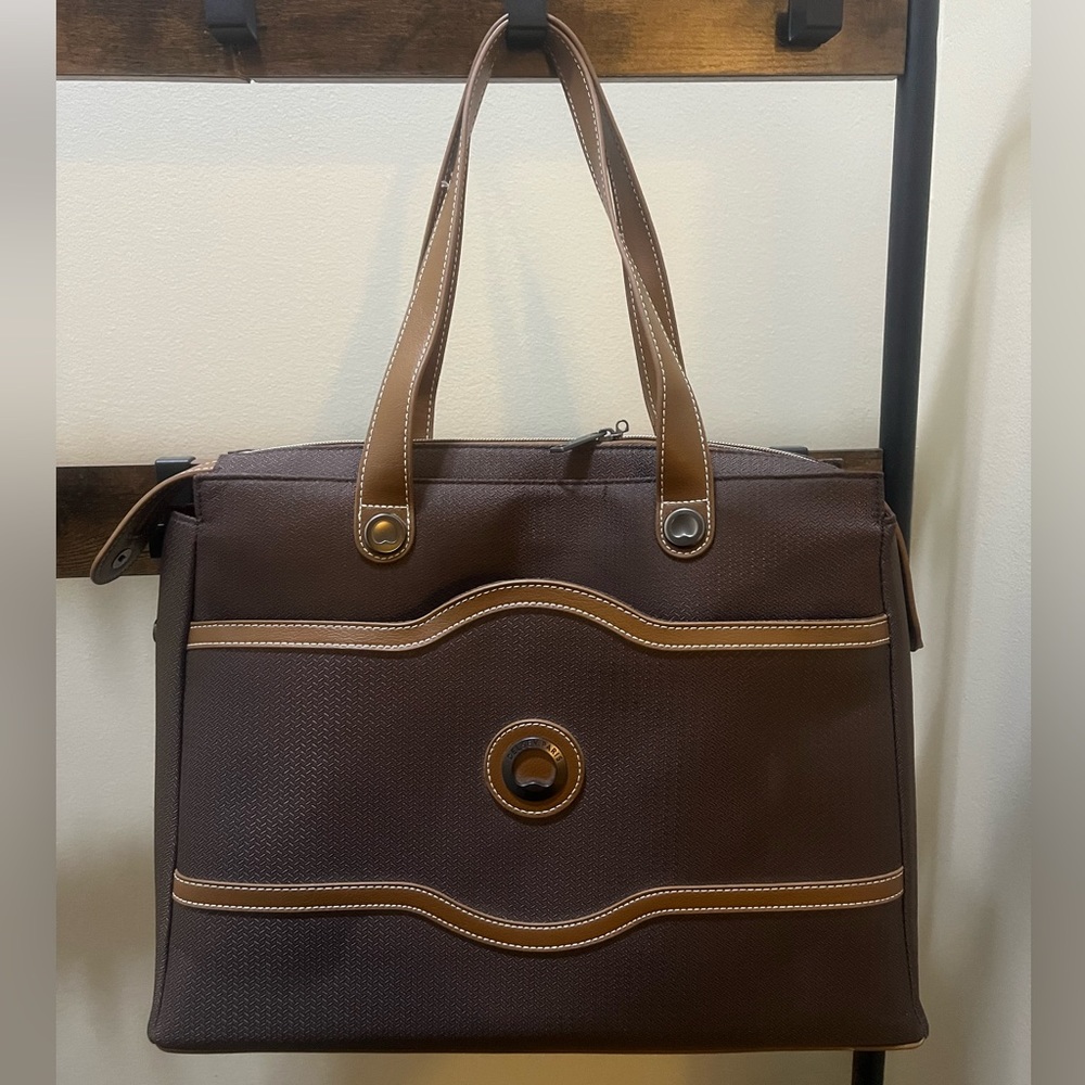 Delsey Paris shoulder bag